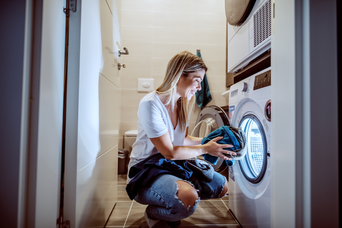 Washing machine mold and mildew